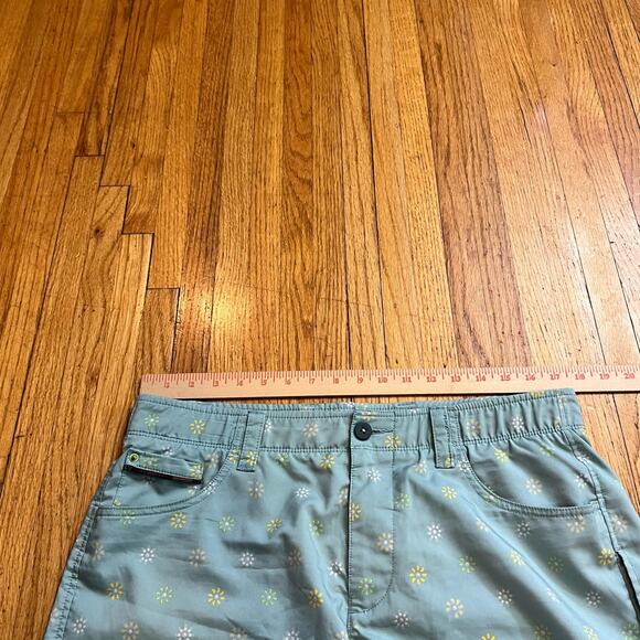 William Murray Shorts Mens 34 All Over Print Green Golf Performance Floral - Picture 6 of 9